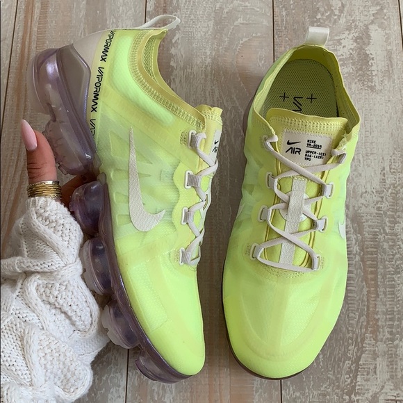 NWT Nike air Vapormax special edition - Picture 3 of 8